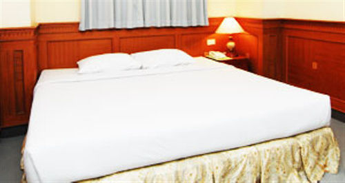 Royal Regal Hotel